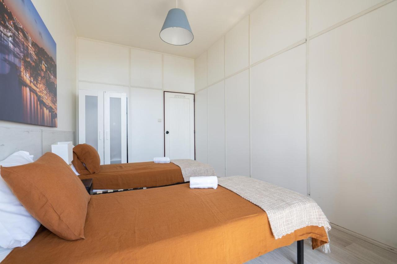 Cozy Sunny Flats By Hostwise Apartment ปอร์โต ภายนอก รูปภาพ